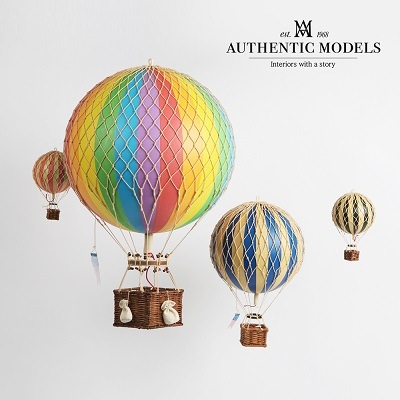 [Authentic Models] 熱気球 模型 モビル インテリア 装飾 小道具 / 韓国 ドラマ 協賛