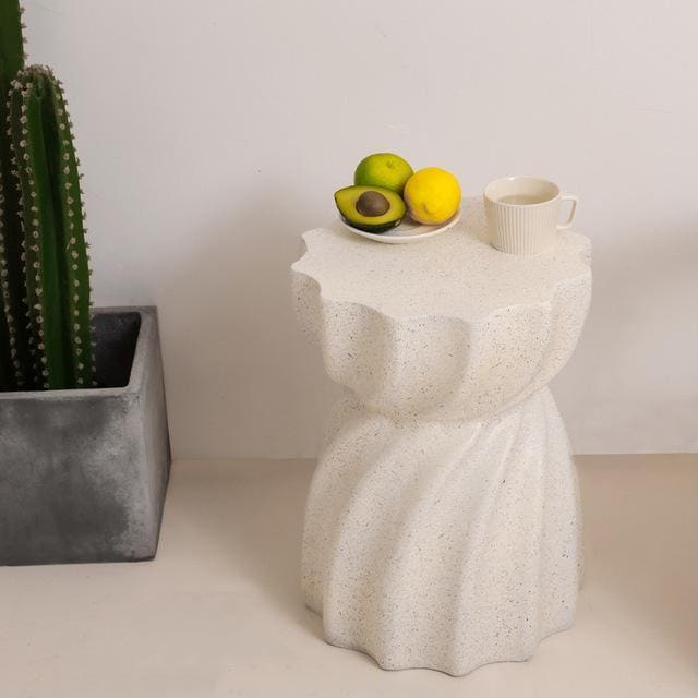 北欧 サイドテーブル コーヒーテーブル おしゃれ お洒落 かわいい インテリア　ベットサイドテーブル 小さい 大きい 丸 ベッド モダン 白 18,460円