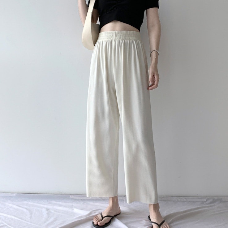 ボトムス パンツ ワイドパンツ ストレートパンツ 9分丈 アンクル丈 半端丈 ストレート ワイド プリーツ 伸縮性 ウエストゴム かわいい 大人可愛い きれいめ シンプル カジュアル 大人 上品