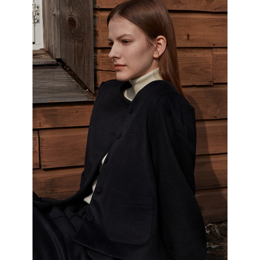 アムールモイエラウンドボタンブラウスディープネイビー amr1736