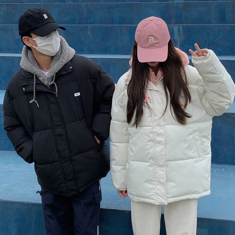 韓国版偽の2つの子羊の毛が綿服の女性の短い金をつなぎ合わせて綿入れの上着を厚くした男性カップルが学生のコートを着た綿入れの潮を着たダウンジャケット・コート