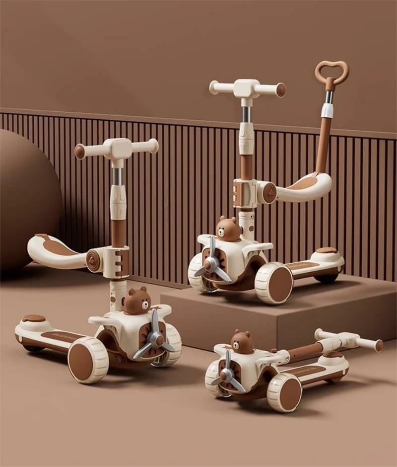 格安販売中キッズスクーター キックボード 子供 ブレーキ付き 4in1三輪車 子供用 幼児用 子供用 スクーター LEDライト付き 折り畳み式 三段階高さ調整 キッ クボード 折りたたみ式 3輪 方向 4,504円