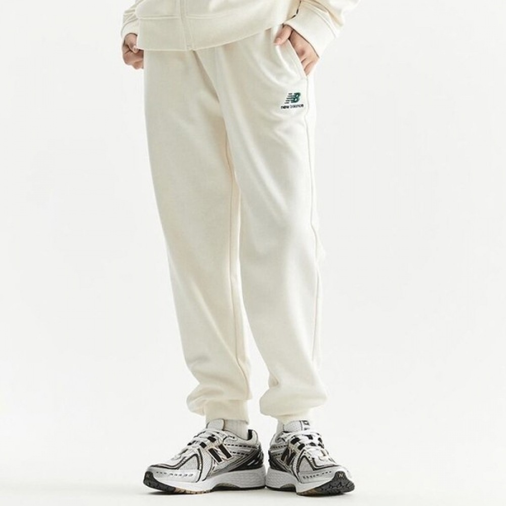 ニューバランス シューズ AニューバランスUNI エッセンシャルジョガーパンツ NBMLD31013-39