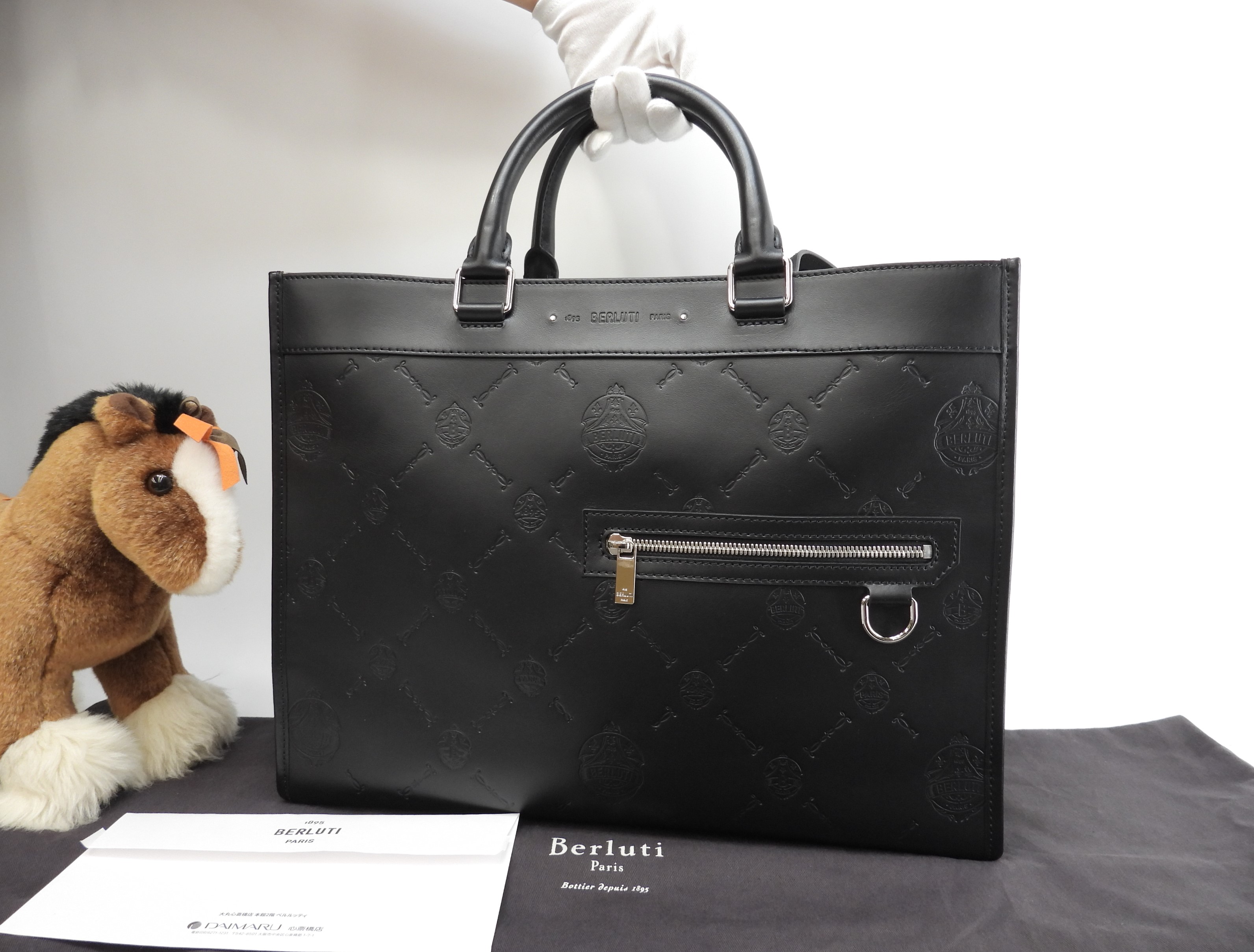 ベルルッティ ウリススモール シェブロン レザー黒 メンズトートバッグ 新品同様@A0251 2 164,000円