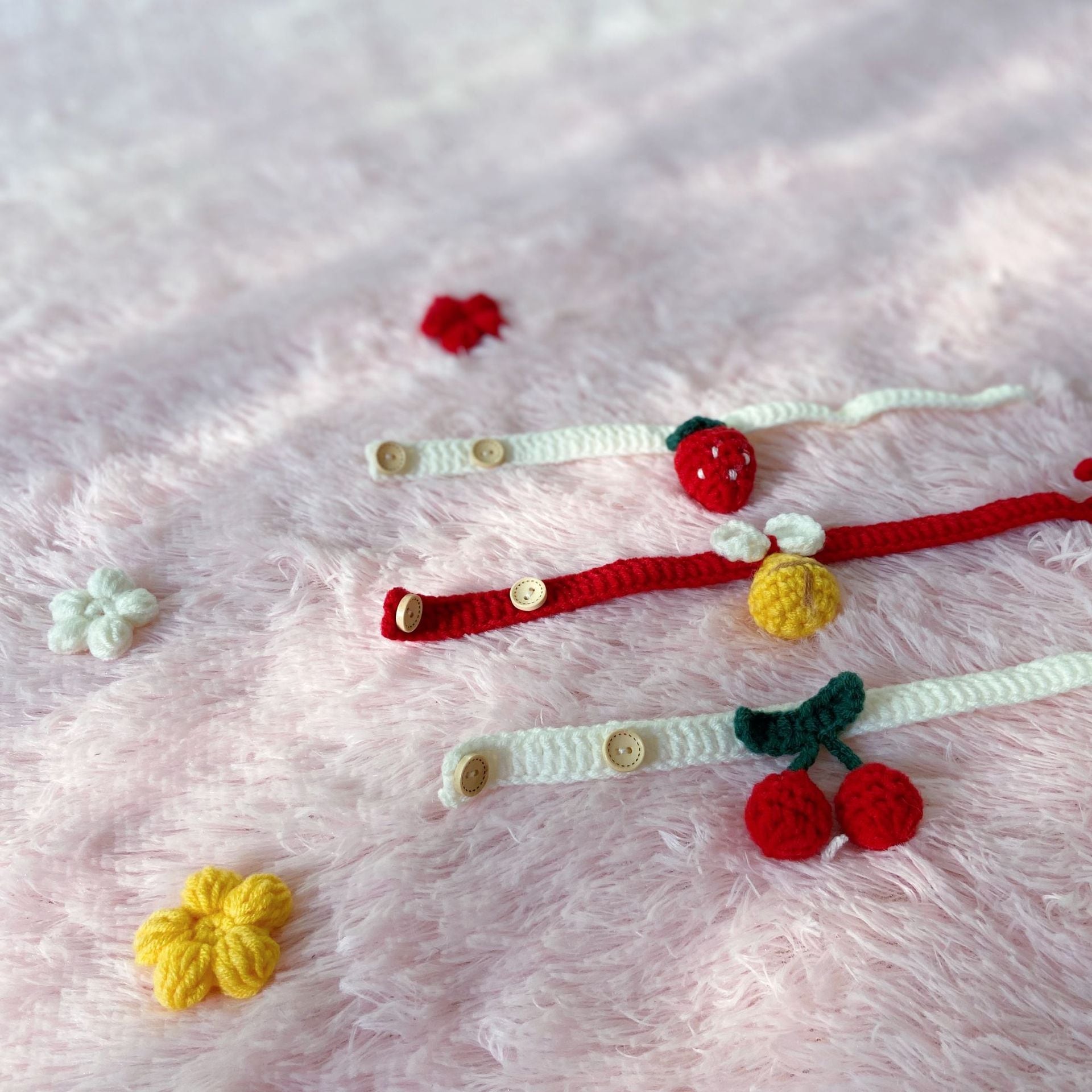 猫の首輪かわいい手編みスカーフネックレスかわいいペット猫犬アクセサリーの撮影・販売