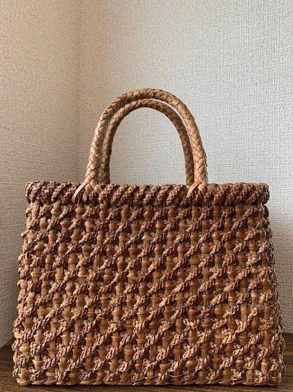 山葡萄 山葡萄かごバッグ 手作り 籠バッグ 内布あり 三つ編み 和服バッグ ゆかたバッグ レディースバッグ (約)幅36本体高さ25マチ12cm