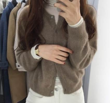 トップス カーディガン 袖あり 長袖 ラウンドネック ストレート Iライン 前開き 大人可愛い きれいめ シンプル カジュアル 大人 上品 おしゃれ お洒落 大人女子 こなれ感 キュート 無地 春 秋