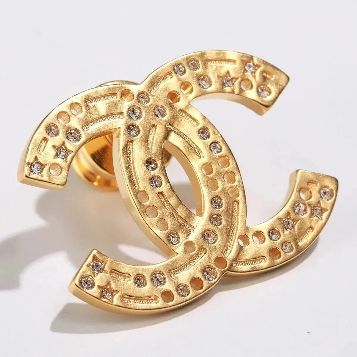 CHANEL シャネル ブローチ ABE664 B18474 レディース ラインストーン メタル ココマーク CCマーク ピンズ NAACB