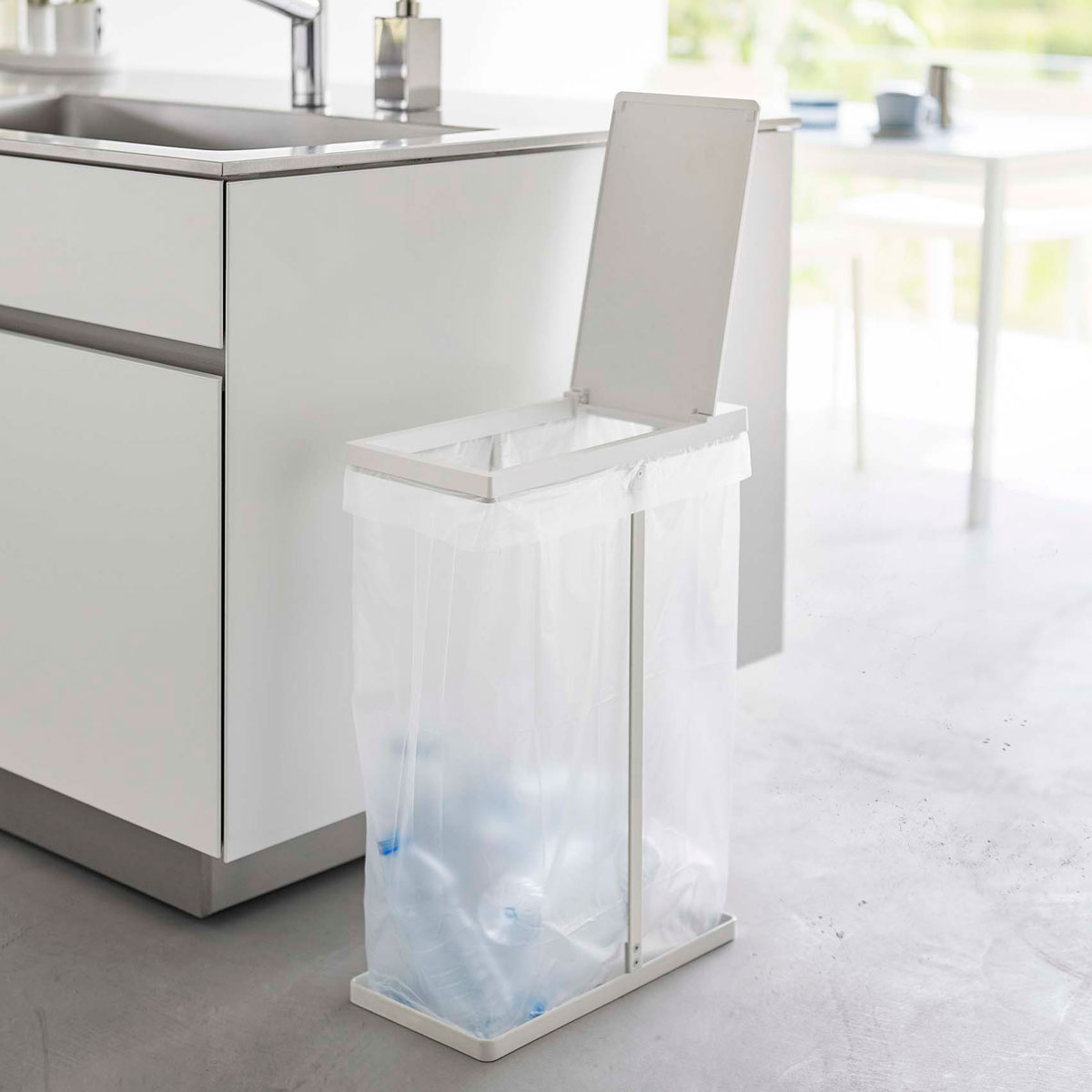 蓋付きゴミ箱 山崎実業 TOWER タワー スリム蓋付き分別ゴミ袋ホルダー 45L ホワイト