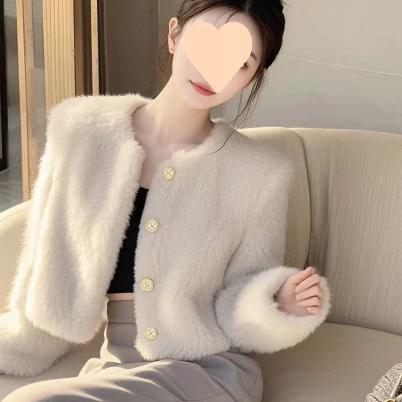 女性用ミンクファーコート2025新しい冬スタイル老化防止美しいスタイリッシュ短い毛皮のトップ厚手 5,021円