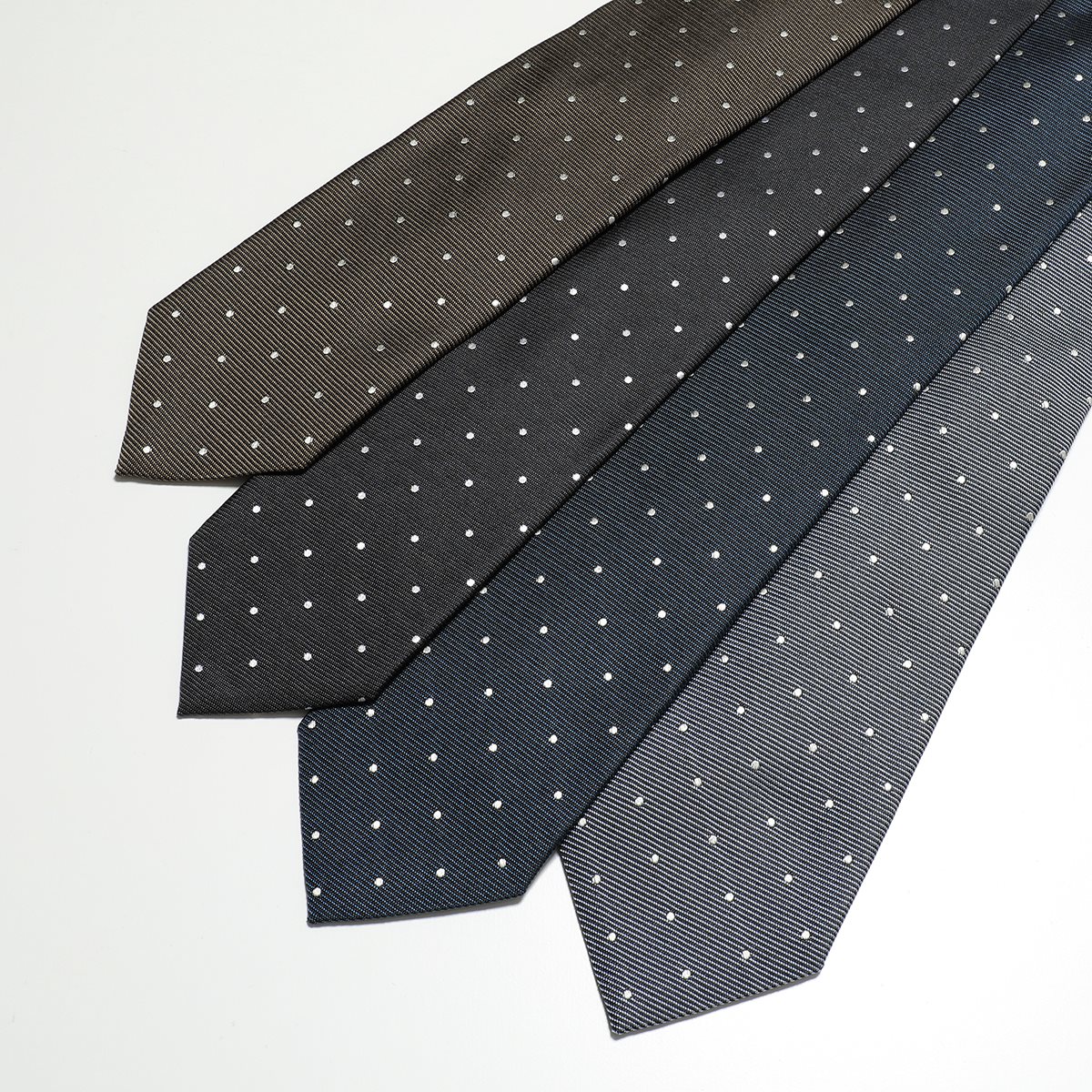 TOM FORD トムフォード ネクタイ STE001 SPS050 メンズ シルク ジャガード ドット ロゴ刺繍 カラー4色