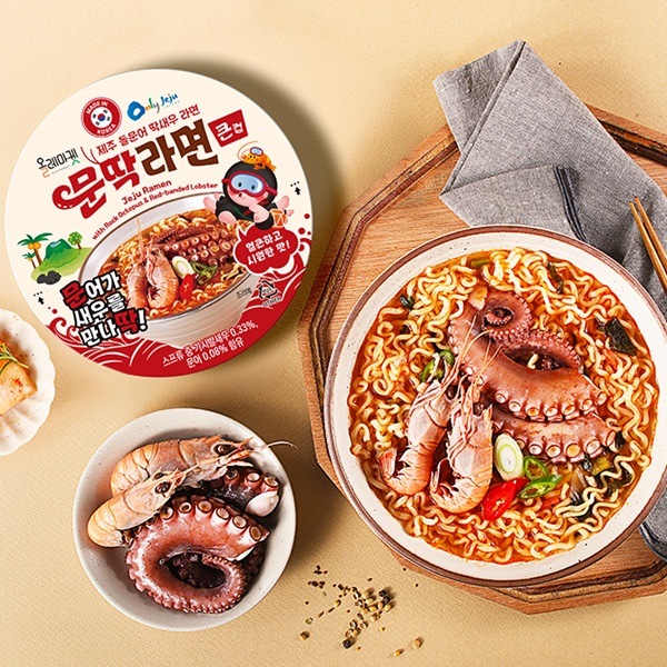 [オレマーケット] 韓国ラーメン!!済州島をたっぷり詰め込んだ！ タコがエビに出会ってドーン！！ ムンダック カップラーメン 大カップ 120g × 12個