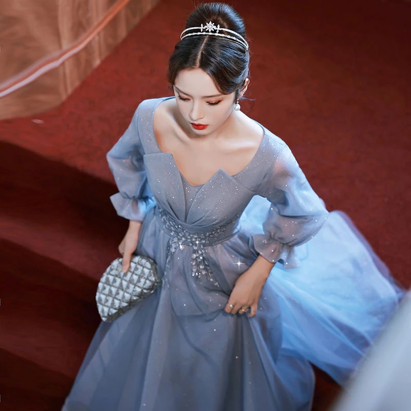 【急速出荷!】フレンチブルーのイブニングドレス 2024新しい宴会ドレス 高級オートクルドレス パーティードレス キャバドレス ウェディングドレス