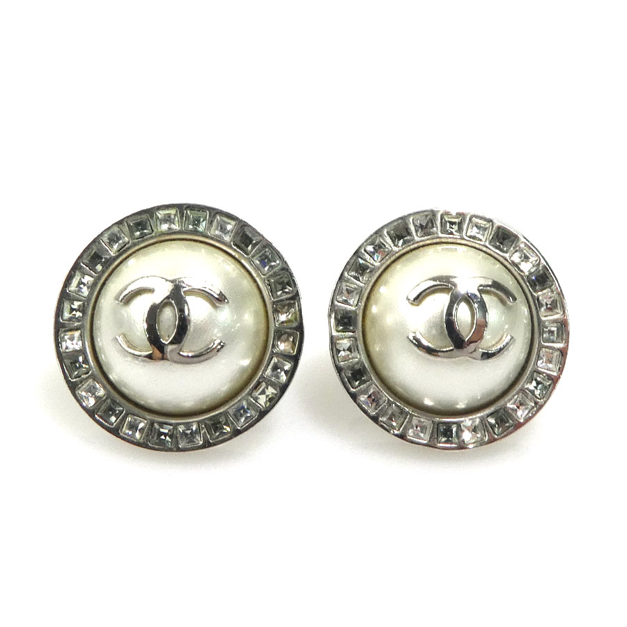 シャネル CHANEL ピアス ココマーク メタル/フェイクパール シルバー/ホワイト レディース e61246a