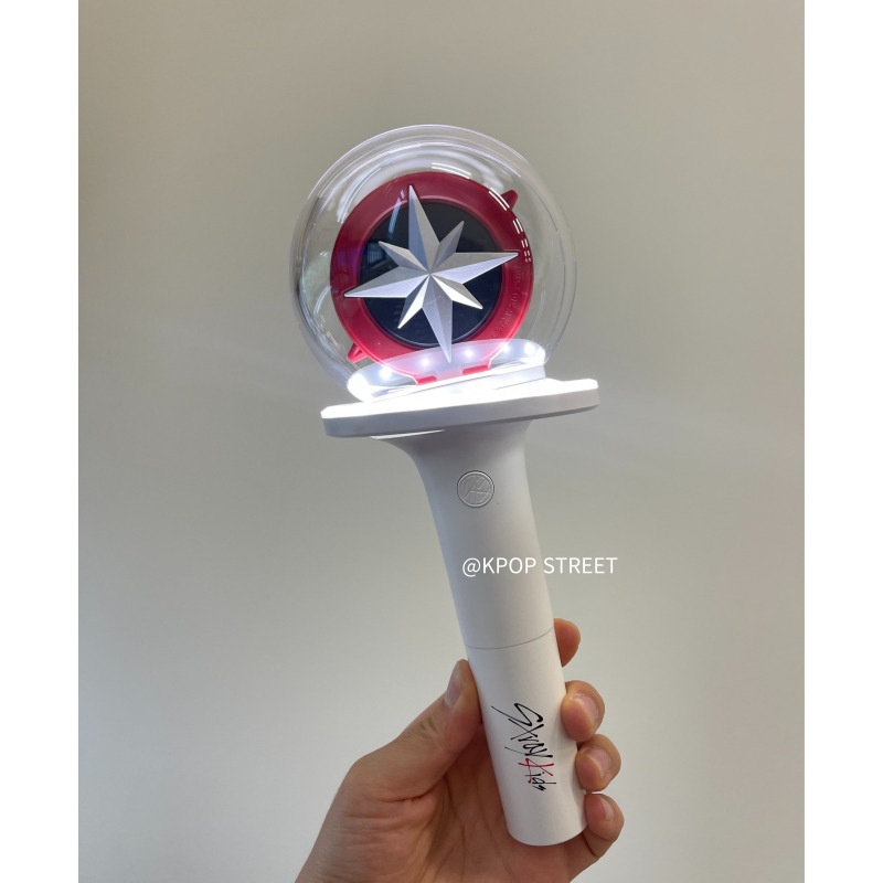 [即日発送！！]Stray Kids OFFICIAL LIGHT STICK VER2
