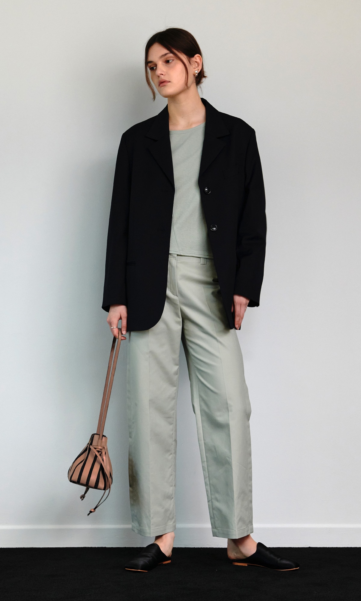 【J.CHUNG】 NEW LILLE ACCORDION BUCKET BAG : BROWN