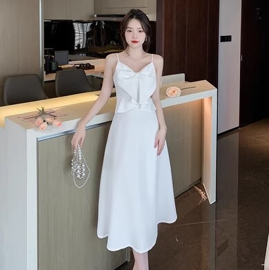 ワンピース リボン サスペンダー ワンピドレス ミドル丈 Aライン かわいい 大人可愛い きれいめ カジュアル 大人 上品 おしゃれ お洒落 かっこいい 大人女子 ラブリー キュート ガーリー 個性的