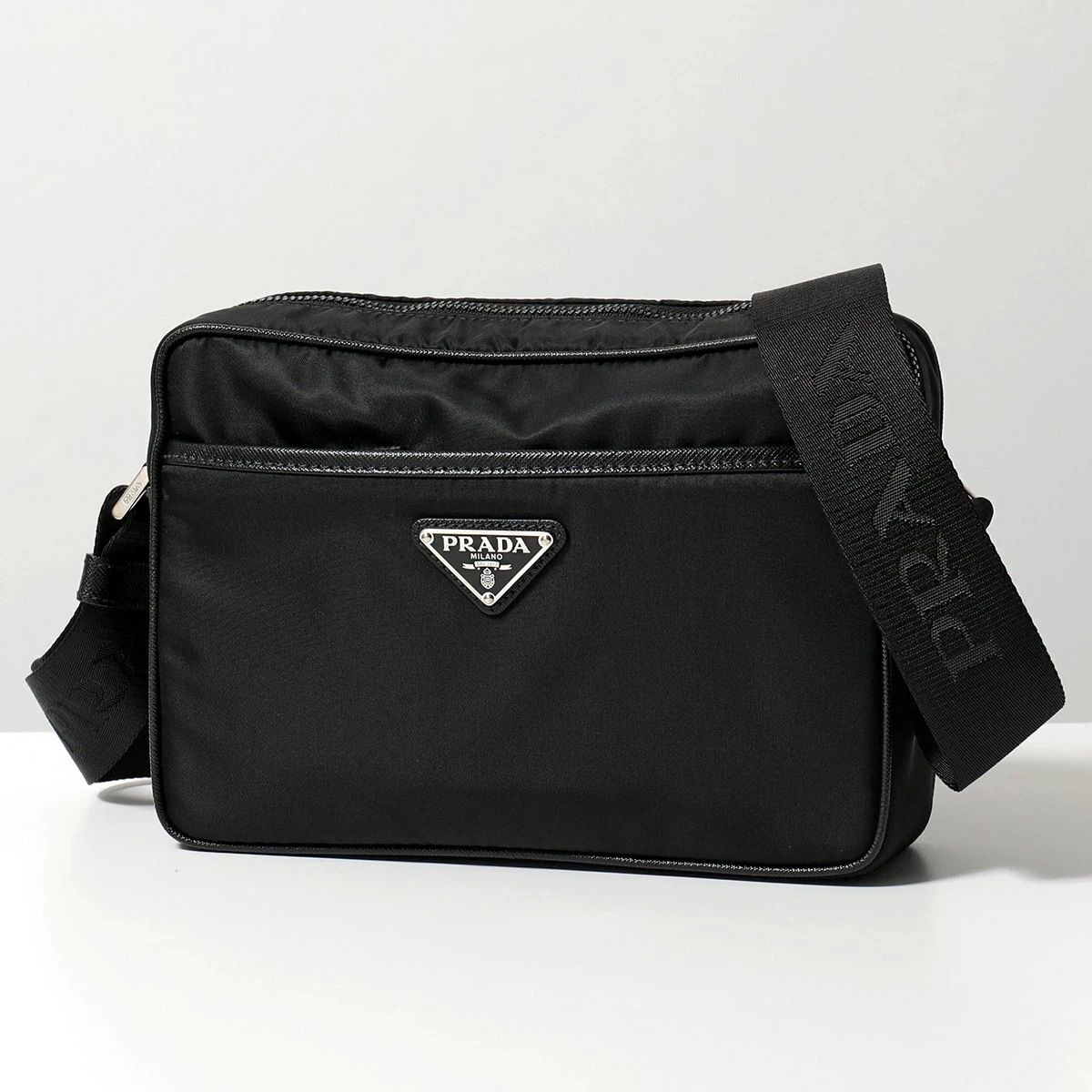 PRADA プラダ ショルダーバッグ 2VH048 2DMH メンズ RE-NYLON リナイロン トライアングルロゴ クロスボディ 鞄 F0002/NERO