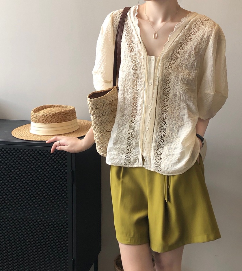 トップス デート モテアイテム チュニック ブラウス フレアスリーブ レース 可愛い きれいめ 上品 おしゃれ かっこいい 可愛い ラブリー キュート ガーリー クール モード系 セクシー