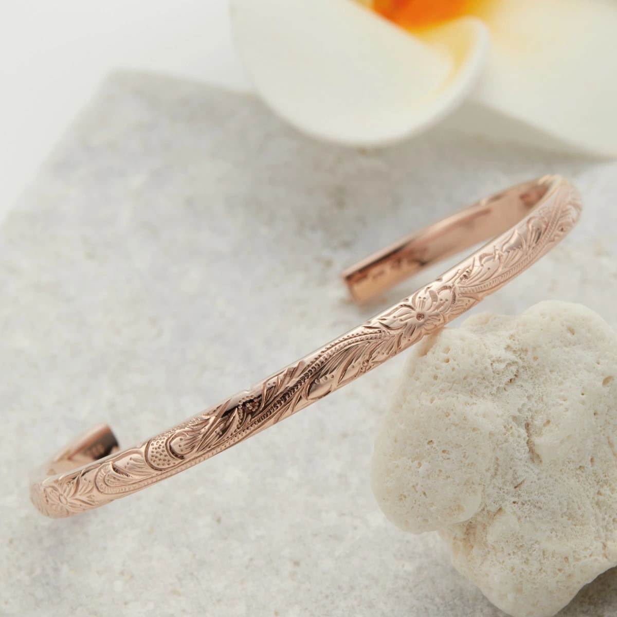 バングル レディース シルバー925 ハワイアンジュエリー Sサイズ 細身 プルメリア スクロール