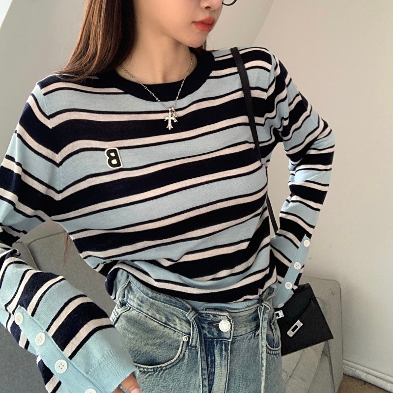 トップス トレーナー レギュラー丈 袖あり 長袖 襟なし スクープネック スリム 細身 プルオーバー 薄手 大人可愛い きれいめ シンプル カジュアル 大人 上品 お洒落 かっこいい レトロ 大人女子