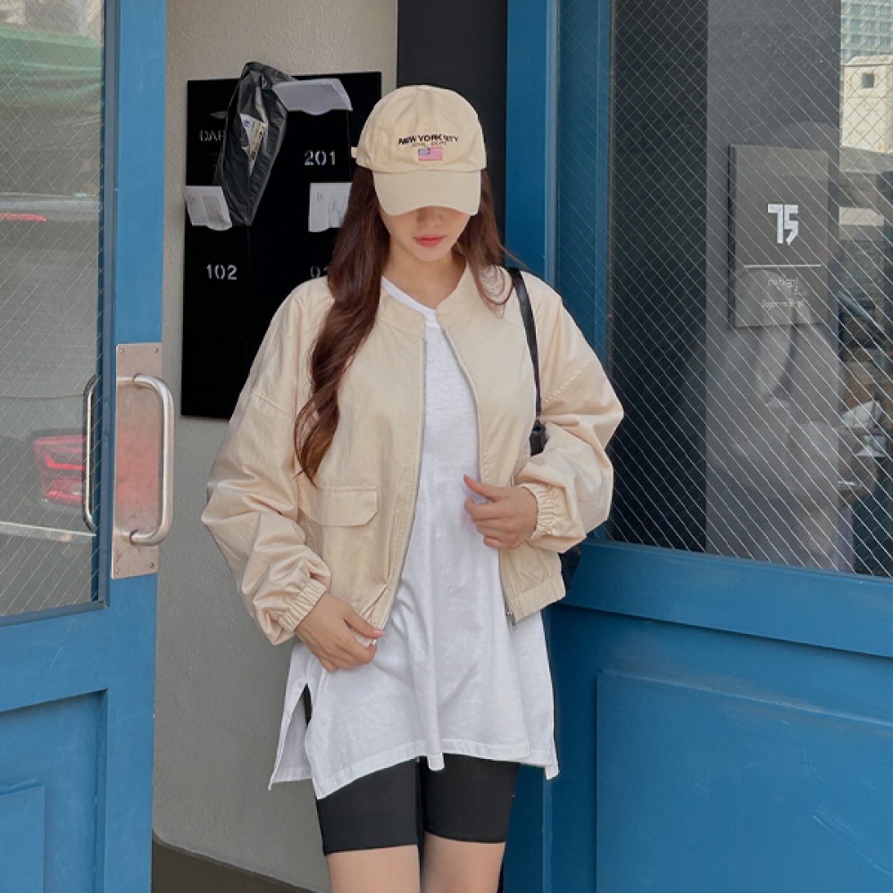 (JSTYLEのイーブレット) セミクロップジップアップジャンパージャンパーのイーブレット Jスタイル