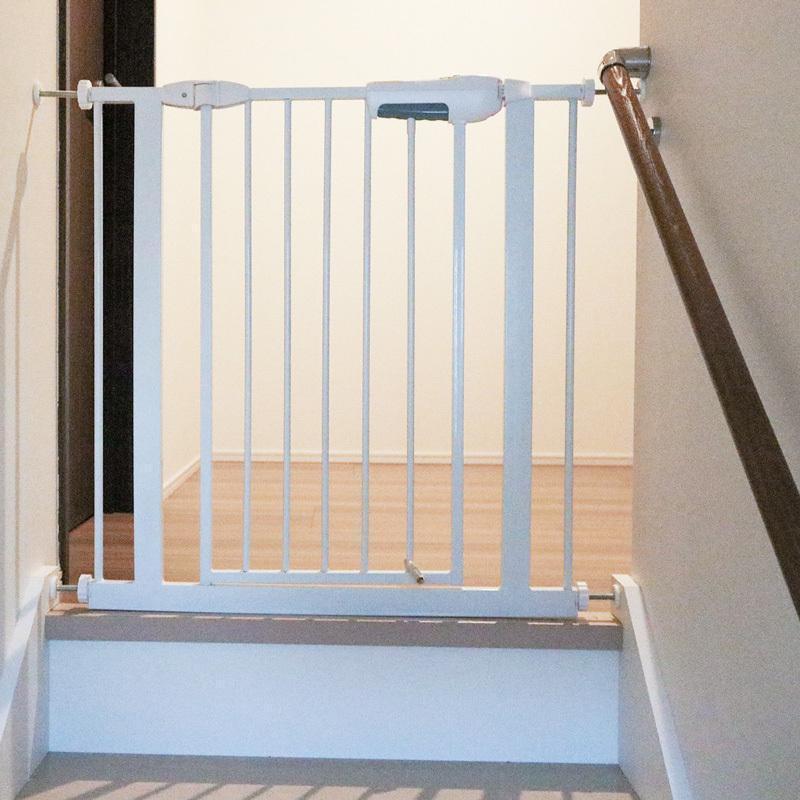 beifengzh 0 ng新作ベビーゲート 階段上 階段下 突っ張り つっぱり 75cm89cm オートクローズ オートロック 突っ張り式 ベビーフェンス あすつく対応