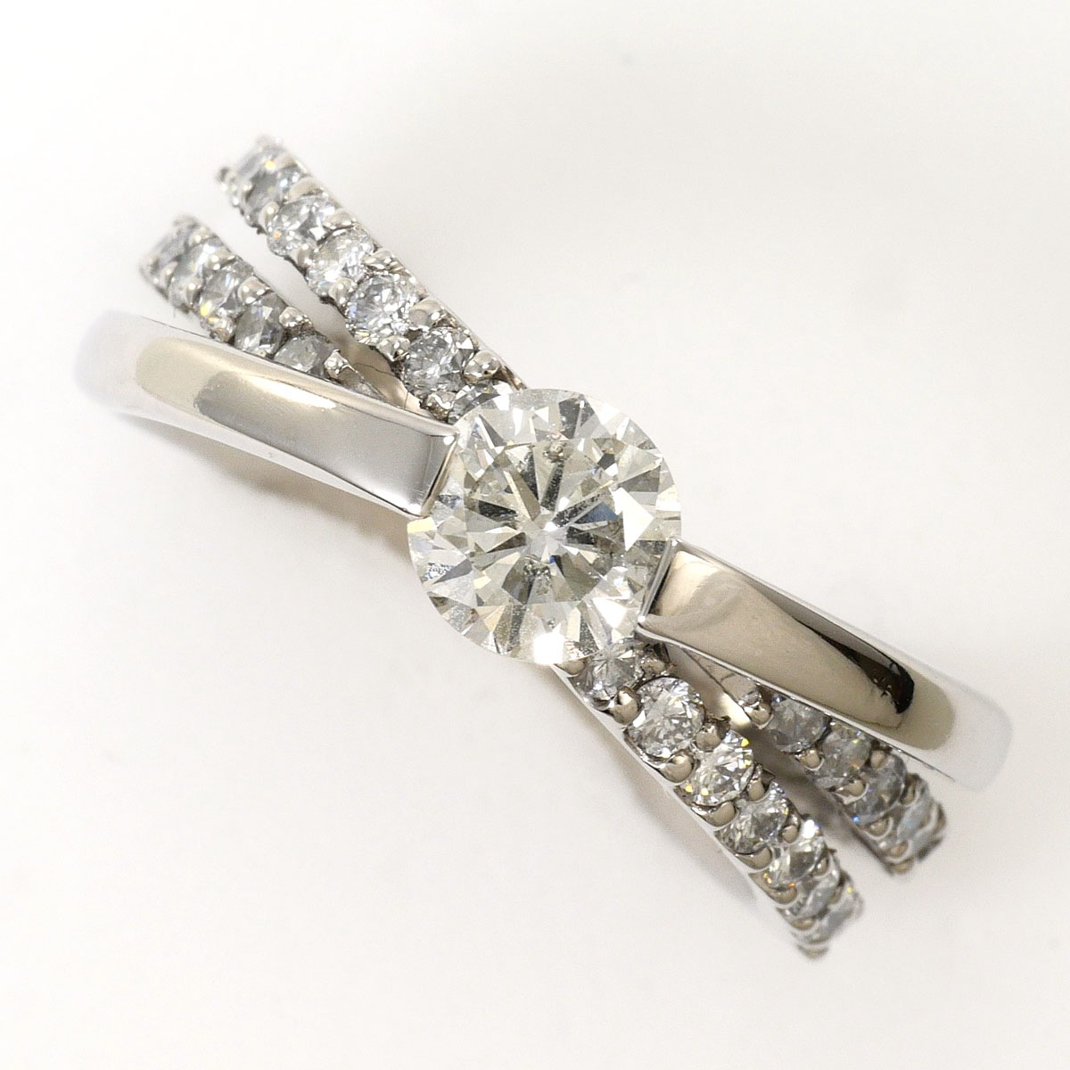 K18 18金 WG ホワイトゴールド リング・指輪 11号 ダイヤモンド 0.61ct ダイヤモンド 0.50ct SI2 鑑定書 総重量約6.4g ジュエリー 中古