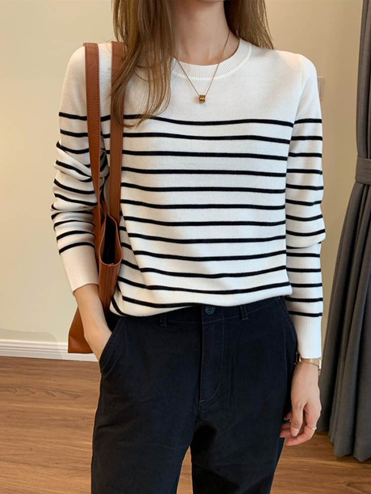 ボーダー柄 長袖 ニットセーター レディース トップス ニット セーター プルオーバー ラウンドネック 襟なし バイカラー 配色 かわいい 大人可愛い きれいめ シンプル カジュアル おしゃれ 存在感