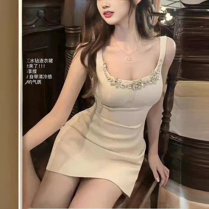 フレンチのドレスセクシーパーティーワンピースおしゃれ2025韓イブニングドレスデザイン感パーティードレス誕生