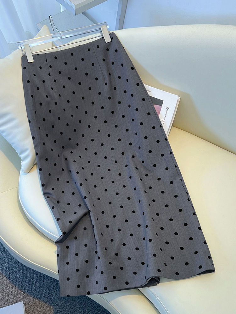 (最安値保証) 今買いたいが特売！ウエストが細く見える雰囲気スカート シンプル 気質 カジュア 秋服 春服 着痩せ 大人 きれいめ 上品 新タイプ登場！