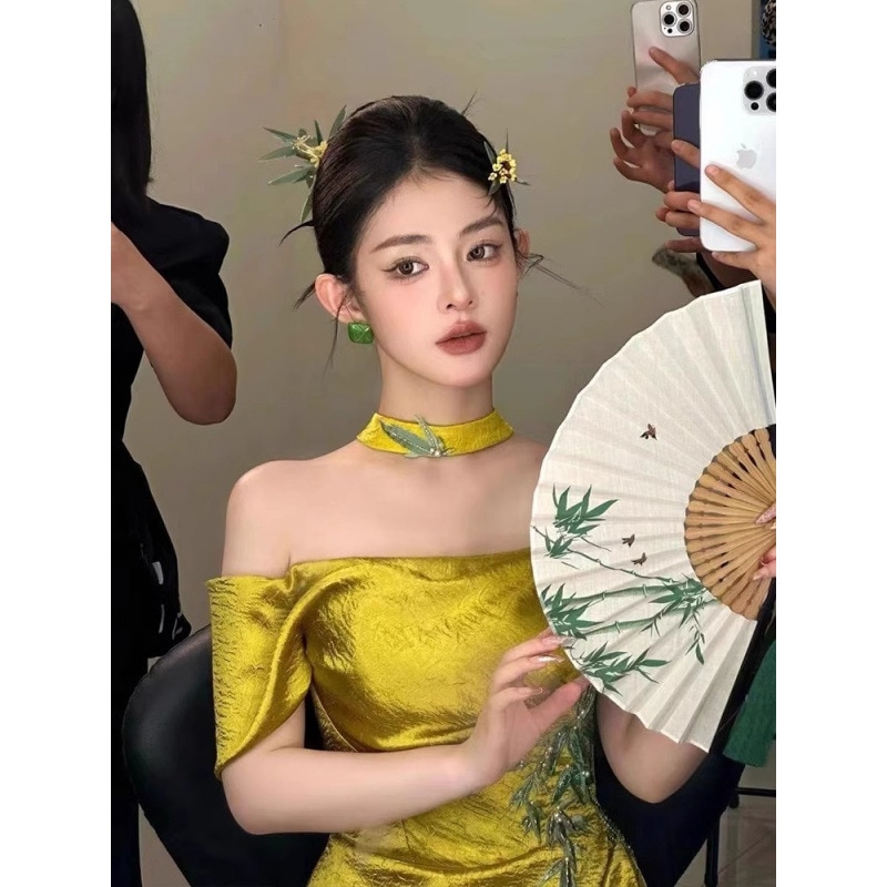 女性のための新しいのドレッシングガウン 2024 ブトップ花嫁婚約ドレス乾杯ドレスワンショルダーホストイブニングドレス