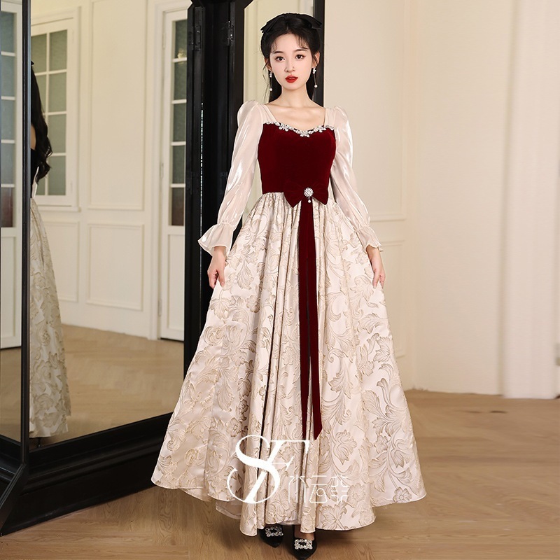 乾杯花嫁 2024 新作春長袖婚約ドレス結婚式の日カジュアルな雰囲気気質ドレス 4,763円