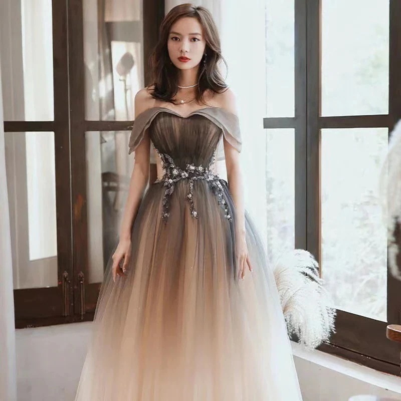 気質パーティードレス演奏会 発表会 結婚式ワンピース ウェディングドレス 花嫁ロングドレス 成人式 同窓会 卒業式 ドレス S-3XL