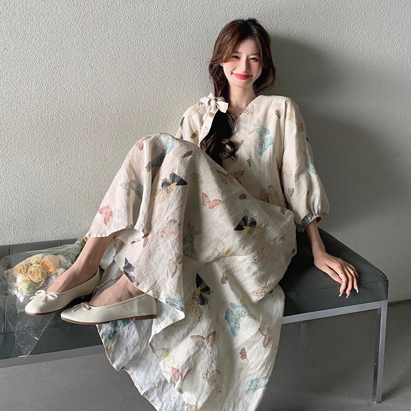 ティーブレイクフレンチ蝶ドレス女性の春と夏の気質穏やかな風が絶対的な美しさのクールな感覚を緩めVネック薄型スカート