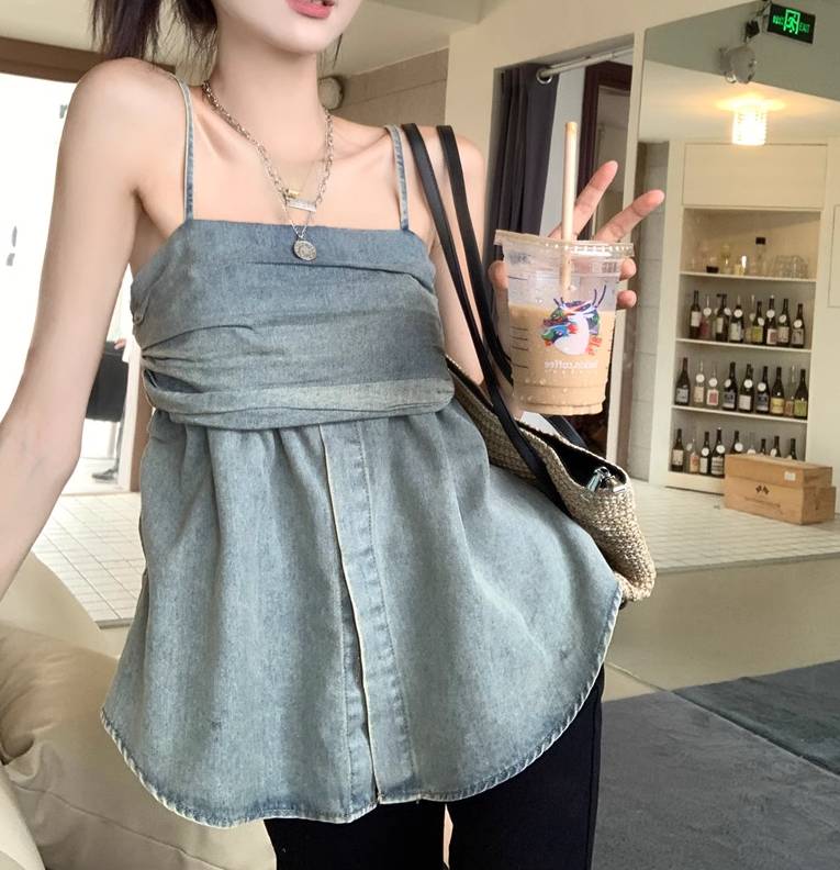 ペプラムトップス レディース トップス チュニック 袖なし キャミソール ペプラム ウエストマーク デニム ブルーデニム かわいい 大人可愛い シンプル おしゃれ ガーリー 存在感 ラブリー キュート