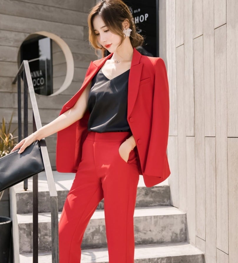 デート モテアイテム スーツ 長袖 可愛い きれいめ 上品 おしゃれ かっこいい 可愛い ラブリー キュート ガーリー クール モード系 セクシー エレガント 存在感 フォーマル レディース