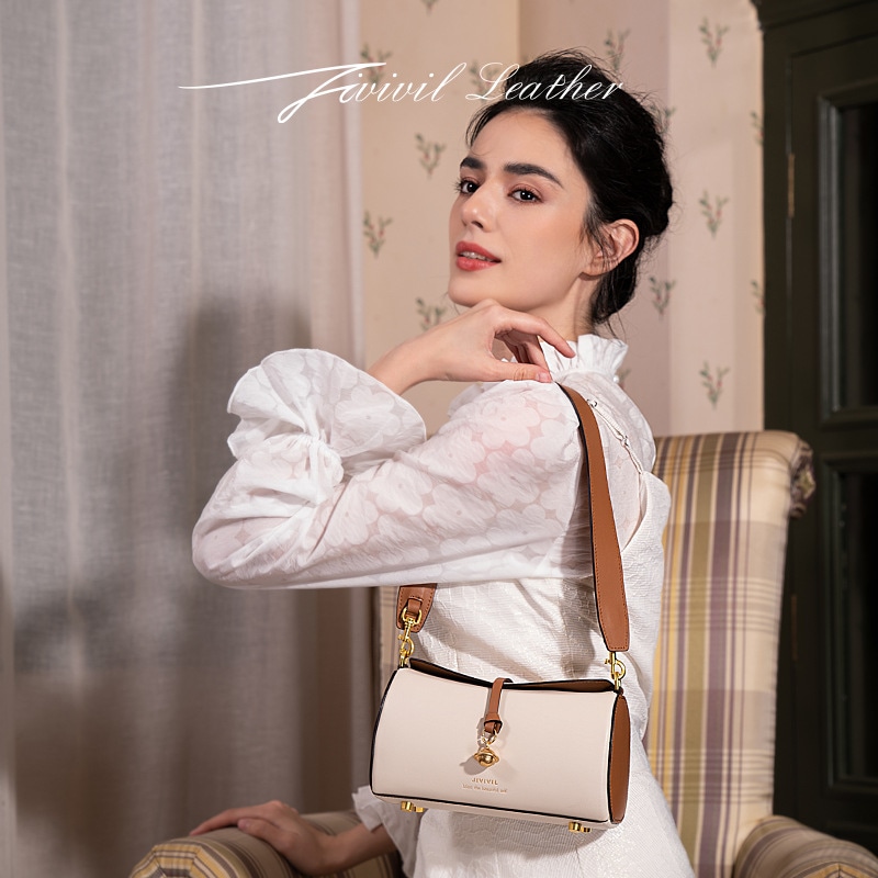 新款網紅腋下包2021夏包包女性包流行百手斜跨小方包婦人