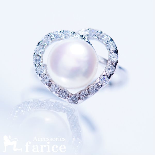 大粒ホワイトパール&キュービックジルコニアハート キュティーシャインジュエリーリング