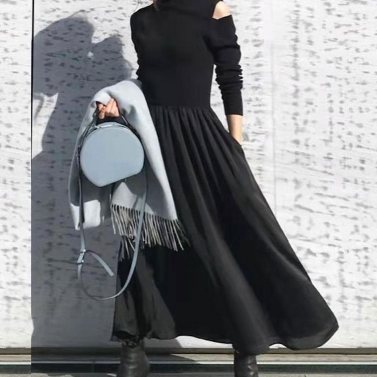 【上品な可愛さ】 エレガント 無地 透かし彫り ラウンドネック Aライン ニットワンピース