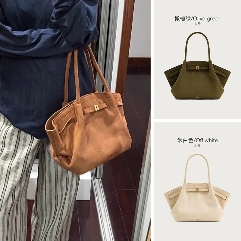 横長ボストンバッグ キルティングバッグ 新作 大容量 トートバック 本革 ホーボーバッグ ショルダーバッグ 水筒ポーチ 肩掛け 防水 リュック 手提げバッグ ミニバッグ 気質 おしゃれ 百掛け バック