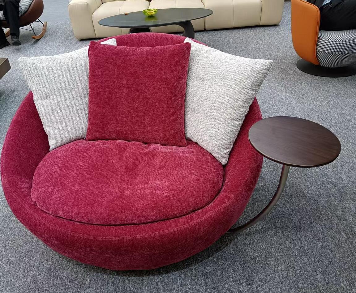 購入者限定　背もたれクッション　ラウンドソファチェア回転カジュアルイタリアンスタイルの家具ベージュ生地ラウンドレジャーチェアソファチェア 個性的なソファー 182,490円