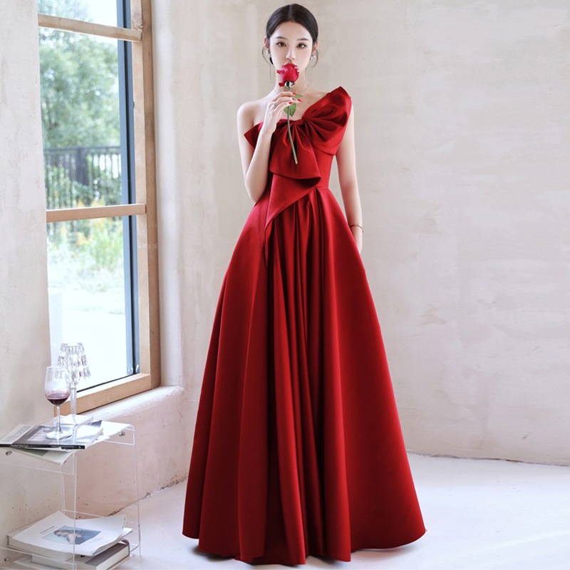 ウェア花嫁のバーガンディリボンドレス女性用2024年秋新作成人セレモニードレス