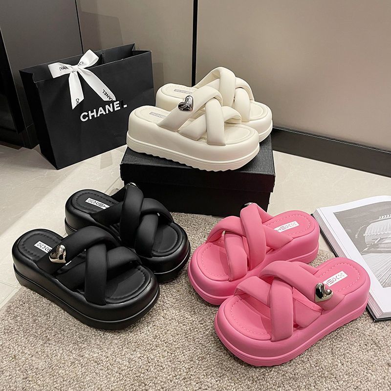 スリッパ 女夏の外はスリッパをはく 新しいスリッパ ネット紅の厚い底のスリッパ 小柄でスリッパが高くなる マフィン冷たいスリッパ