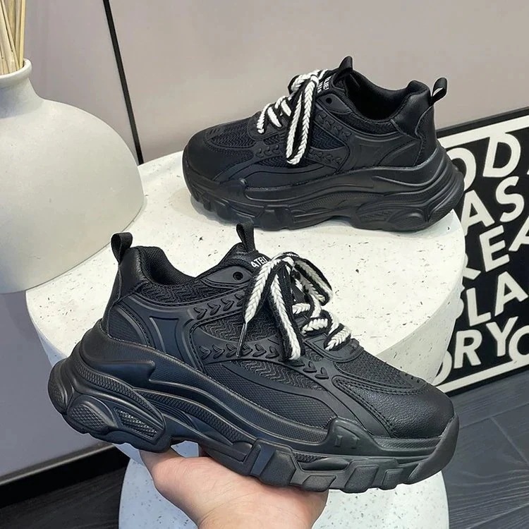 【3日以内出荷】クリスマス厚底今週の割引は 25% オフですシューズ 春 夏 厚底スニーカー カジュアル 運動 身長アップ カジュアル スニーカー