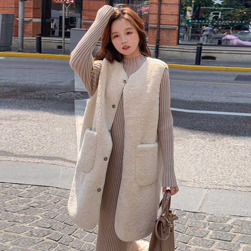 アウター レディース ベスト M L XL 2XL 韓国 ノースリーブ もこもこ モコモコ ボア かわいい 大人可愛い シンプル カジュアル 大人 おしゃれ お洒落 かっこいい レトロ 大人女子 上品
