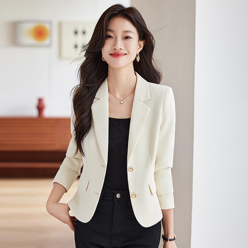 レディース ジャケット テーラード 入学式 ママ 婦人服 春秋 カジュアル ショート丈 オフィス フォーマル スタイリッシュ ハイエンド ブレザー 上着