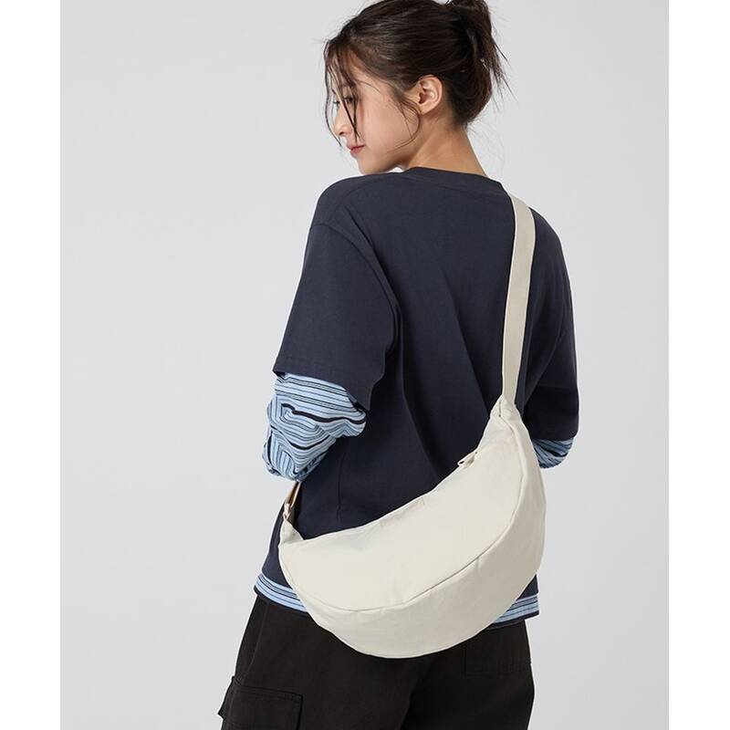 ジャンスポーツ JANSPORT アンフェイズド クロスボディ ラージ SOFT NYLON MOON FLOWER JSPU261MBCR002SM 424247
