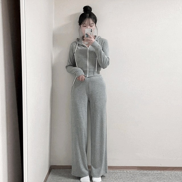 [狂ったフィット/肩幅フィット] もちもち クロップ トレーニング セット (3color)