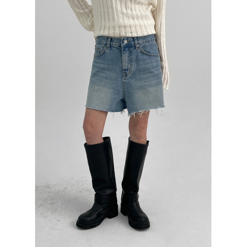 ブラックアップ [B-DENIM] カッティングハーフショーツ 043